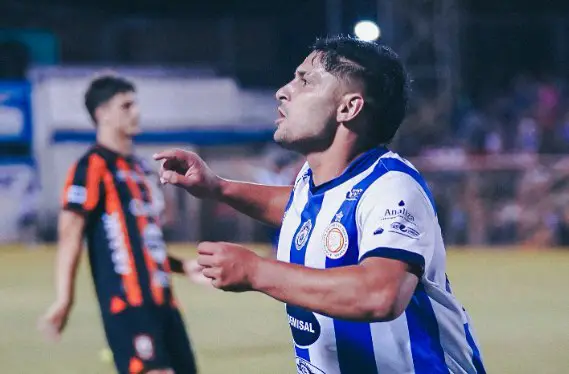 Emiliano Villar, estrella de Metapán, sufre ruptura de ligamento y queda fuera del Clausura 2026