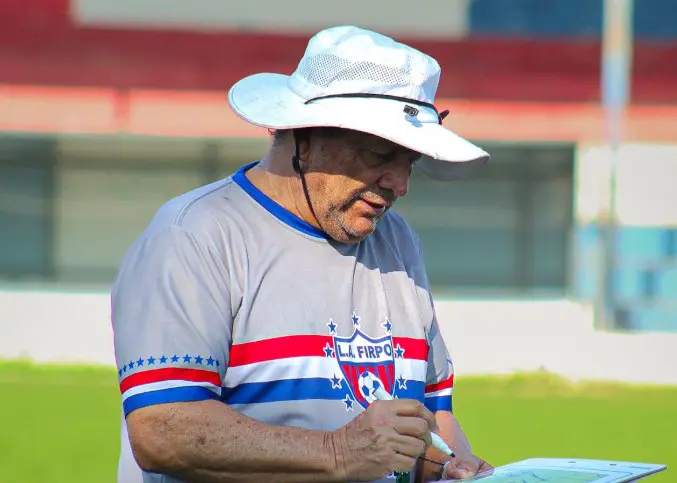 Marvin Solano, técnico de Firpo: “¿Qué gana un equipo que llega de primero?, las cosas no son como empiezan sino como terminan”