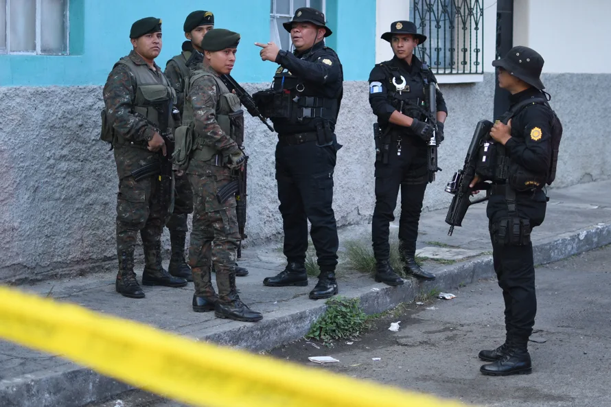 Al menos cinco muertos tras un tiroteo dentro de una cevichería en Ciudad de Guatemala