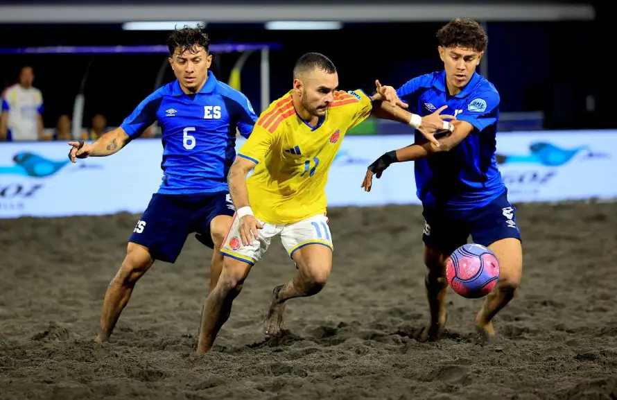 Selecta playera remonta ante Colombia y logra su primer triunfo en la Beach Soccer Cup 2026