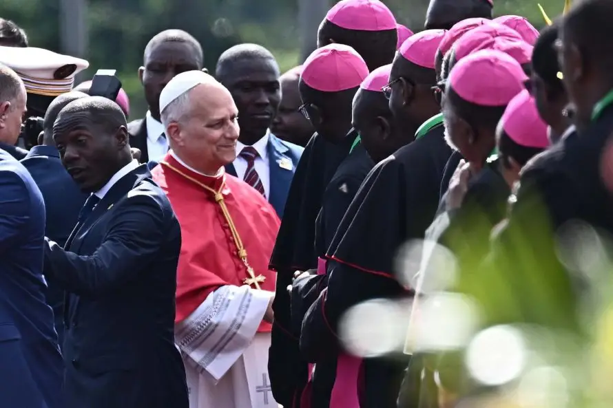 El papa desde Camerún: "El mundo está siendo destruido por unos pocos tiranos"