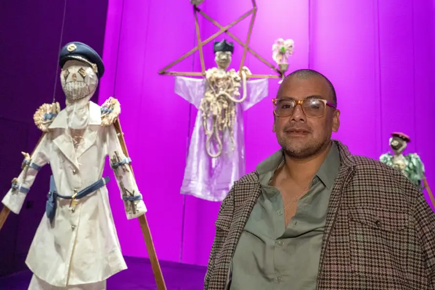 Naufus Ramírez relata en Nueva York la represión al teatro en la guerra civil de Guatemala
