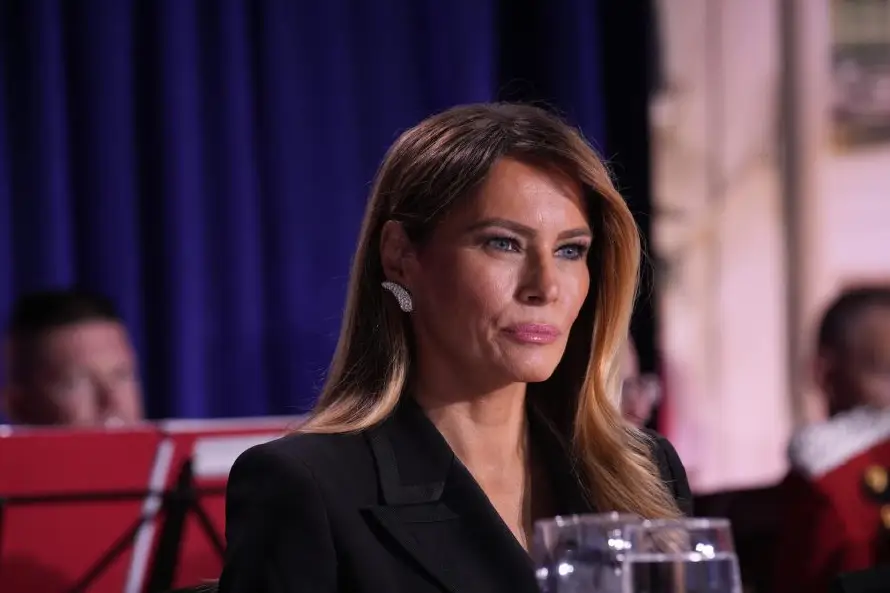 Melania Trump pide a ABC medidas contra "retórica de odio" de Jimmy Kimmel