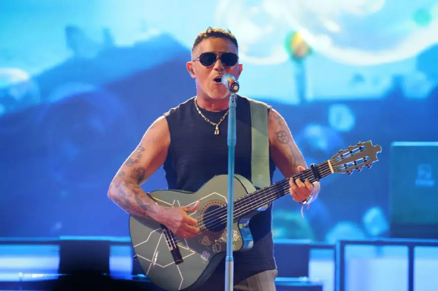 Alejandro Sanz presentará la serie documental de su vida en Tribeca