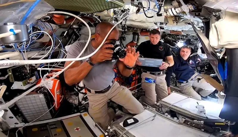 Estudio revela la adaptación cerebral de los astronautas a la microgravedad