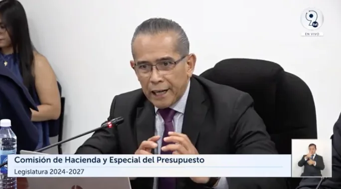 Director de Contabilidad Gubernamental presenta a diputados informe sobre situación financiera del Estado