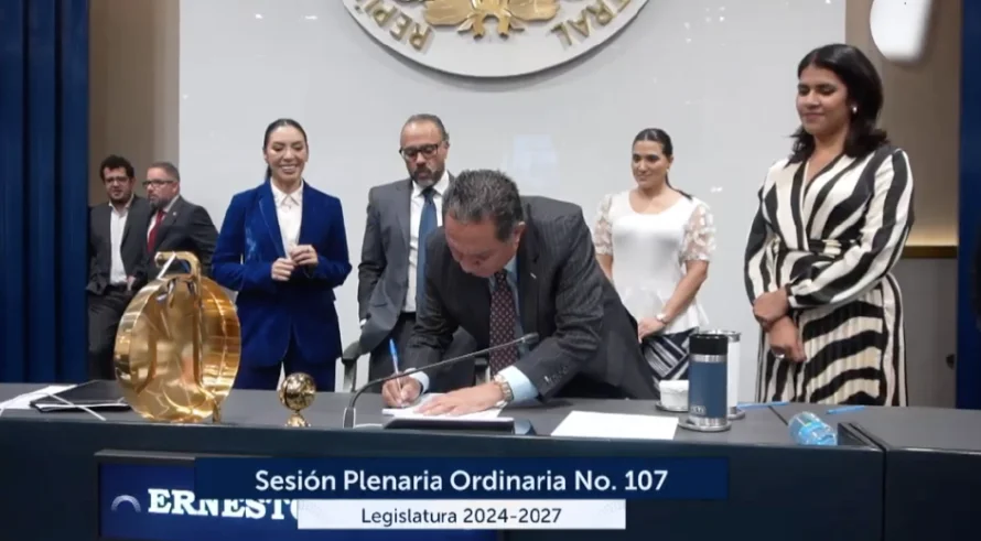 Nuevas Ideas propone reforma constitucional para “despartidizar” el TSE