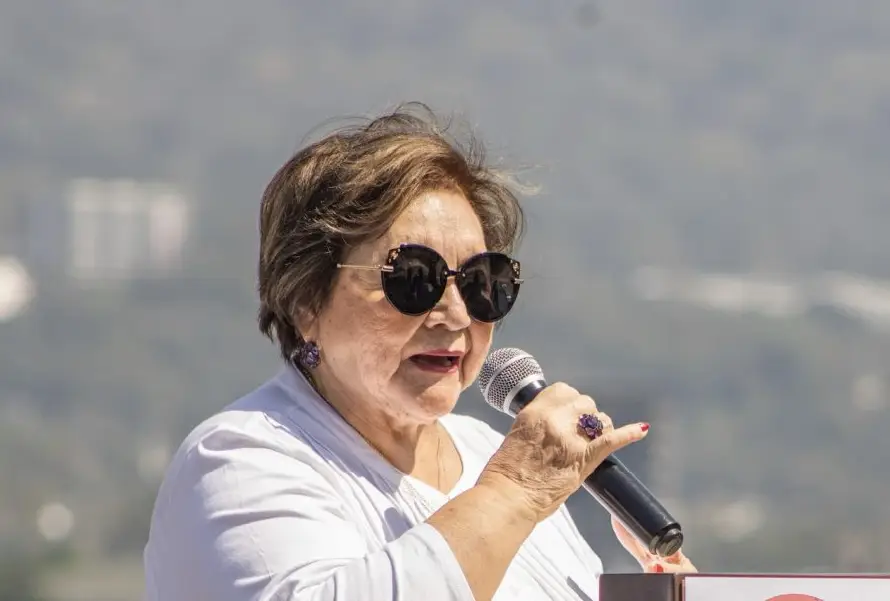 Milagro Navas reitera que participará en las elecciones internas de Arena