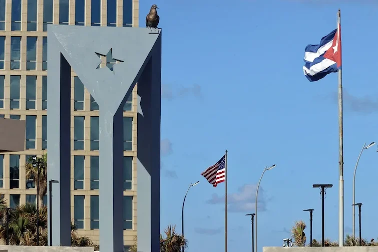 Diálogo de sordos entre EEUU y Cuba: filtraciones, negaciones y la amenaza de la agresión