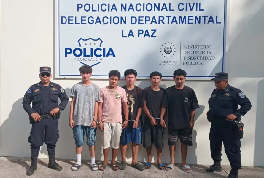 Detienen a cinco, dos menores de edad, por agrupaciones y receptación en Zacatecoluca