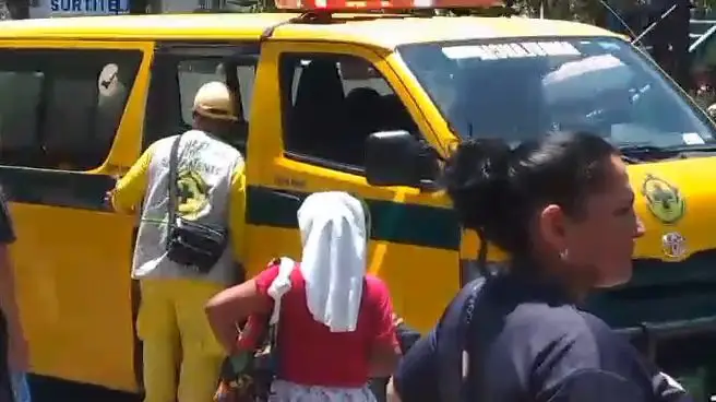 Reportan cinco lesionados en disturbios entre vendedores y agentes del CAM en el centro capitalino