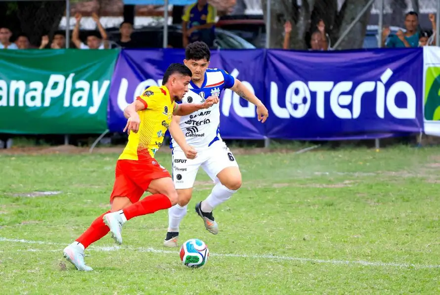 Firpo vence 2-0 a Batanecos y encamina su pase a cuartos de Copa Presidente
