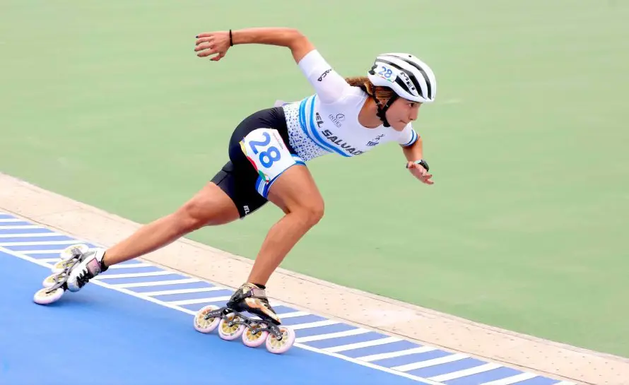 Patinadora salvadoreña Ivonne Nóchez conquista bronce en Copa Europea en Portugal