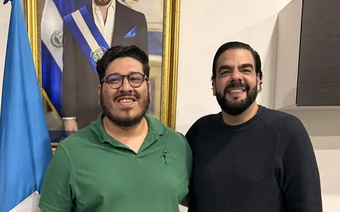 Embajador de El Salvador en Bélgica se reúne con el presidente de Nuevas Ideas de cara a elecciones 2027