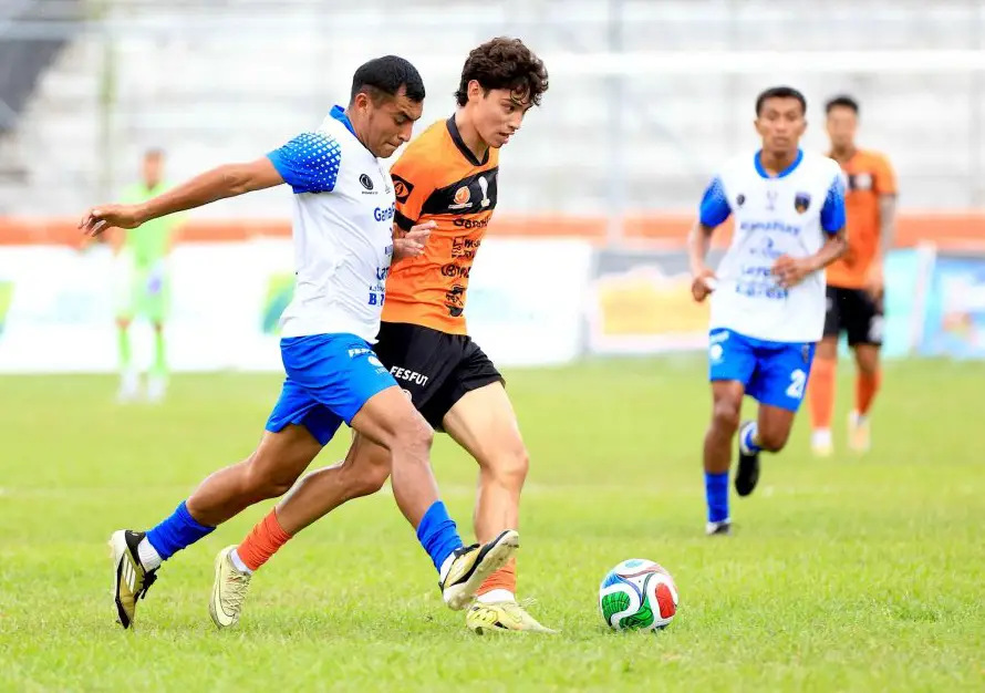 Águila se impone 4-1 a Izalco y consolida su pase rumbo a cuartos de Copa Presidente