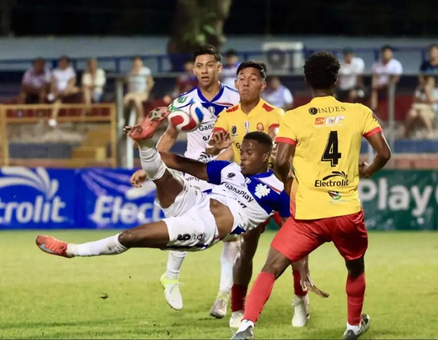 Firpo supera a Batanecos y chocará con Alianza en cuartos de Copa Presidente
