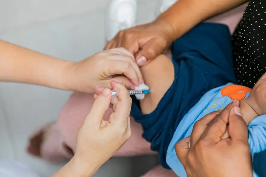 Salud inicia campaña de vacunación contra el sarampión y busca inmunizar a 30,000 niños