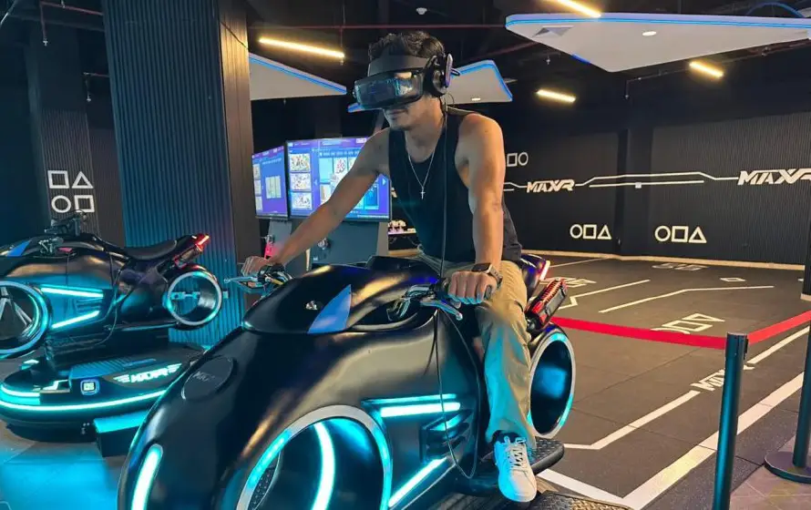 MaxVR: la adrenalina de la realidad virtual que impacta a El Salvador