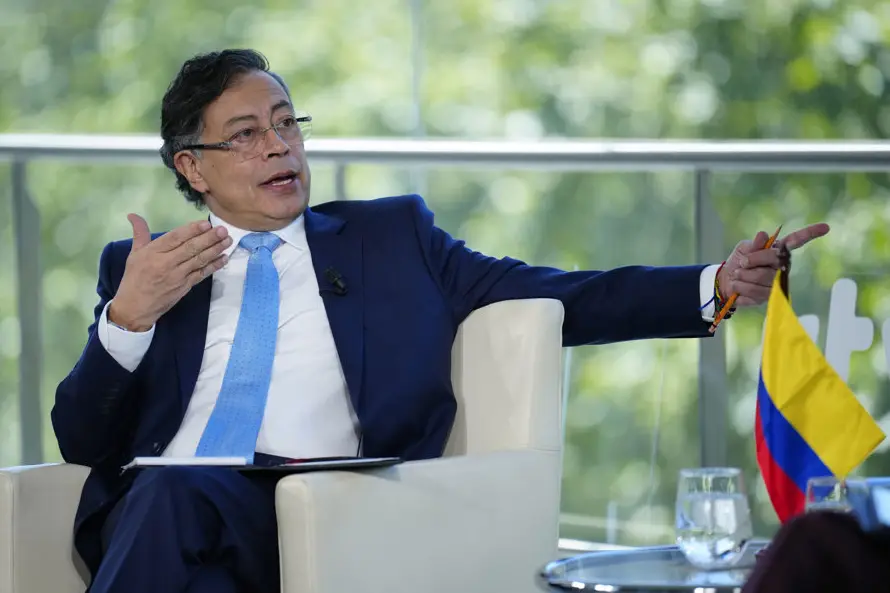 Petro dice estar listo para empezar la transición de Gobierno con De la Espriella