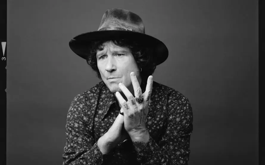 Bunbury estrena su álbum "De un siglo anterior" y asegura que falta más