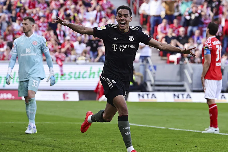 El Bayern remonta un 3-0 en contra y ya espera el duelo contra el PSG