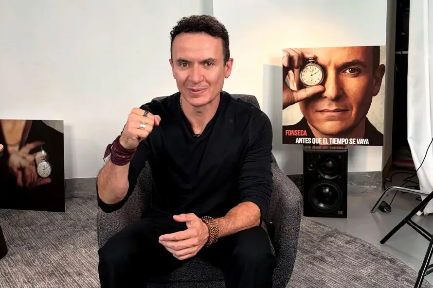 Fonseca honra el tiempo con un nuevo álbum fiel a su sonido tropical pop