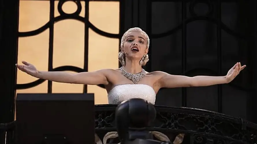 Musical sobre Eva Perón con Rachel Zegler llegará a Broadway en 2027