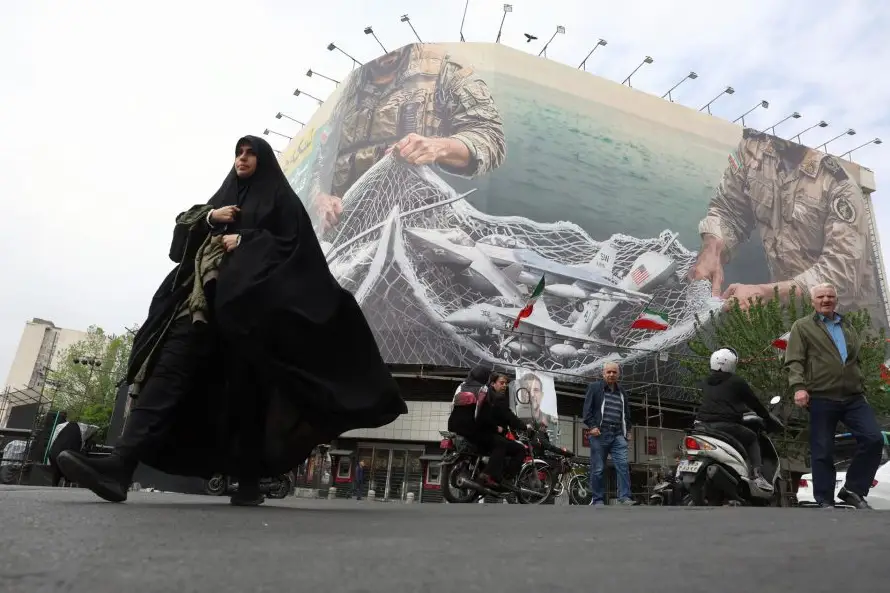 Iraníes temen la reanudación de ataques tras fracaso de negociaciones en Pakistán
