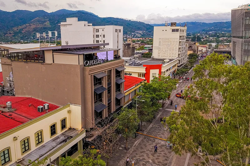 Marriott asume hotel Cardedeu y lo transforma en City Centro en el centro histórico