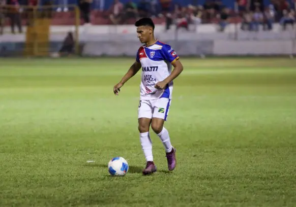 Firpo presiona en la cima y Platense busca salir del rezago en el cierre de la jornada 17