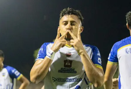 Municipal Limeño derrota 2-0 a Águila en un partido que le permite escalar posiciones