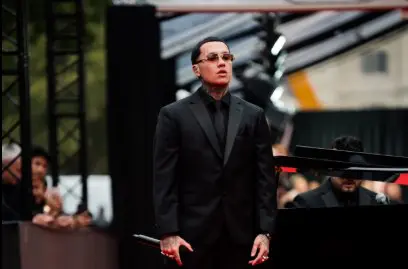 El artista colombiano Blessd presenta su nuevo álbum 'El mejor hombre del mundo'