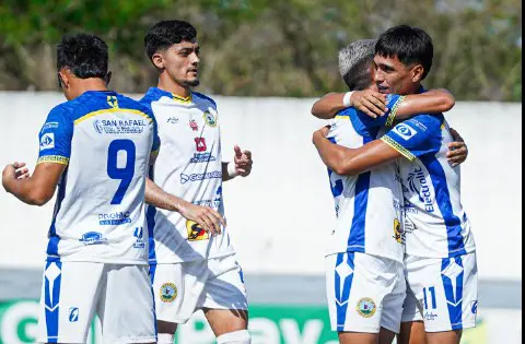 Municipal Limeño derrota 2-0 a Fuerte San Francisco y se acerca a cuartos de final