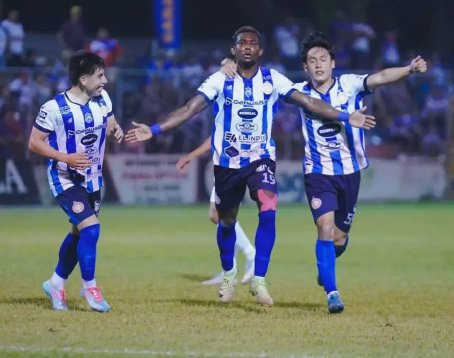 Isidro Metapán vence 2-0 a Firpo y toma un respiro en la recta final de la fase regular