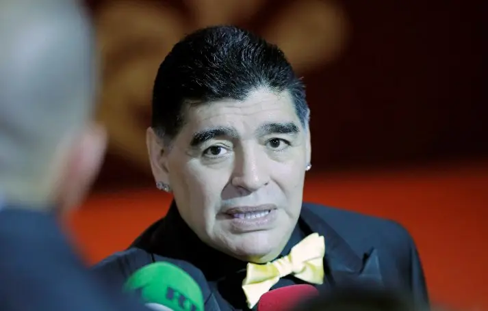 Policía que constató la muerte de Maradona en casa reitera que estaba "muy hinchado"