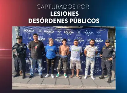 PNC captura a cuatro hombres y una mujer tras pelea frente a un bar en Apopa