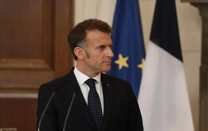Emmanuel Macron dice que trató de convencer a Trump de reabrir Ormuz y contactará también a Irán