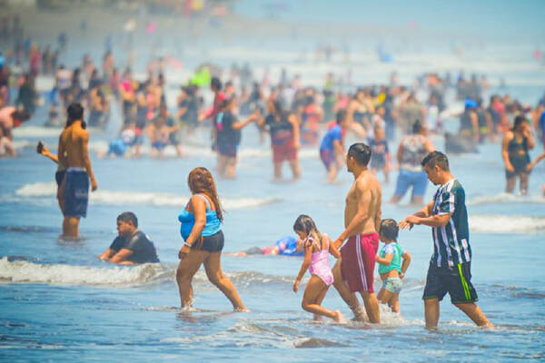 El Salvador captó $871.4 millones por turismo en el primer trimestre
