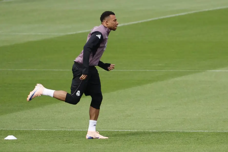 Kylian Mbappé regresa a convocatoria del Real Madrid ante el Real Oviedo