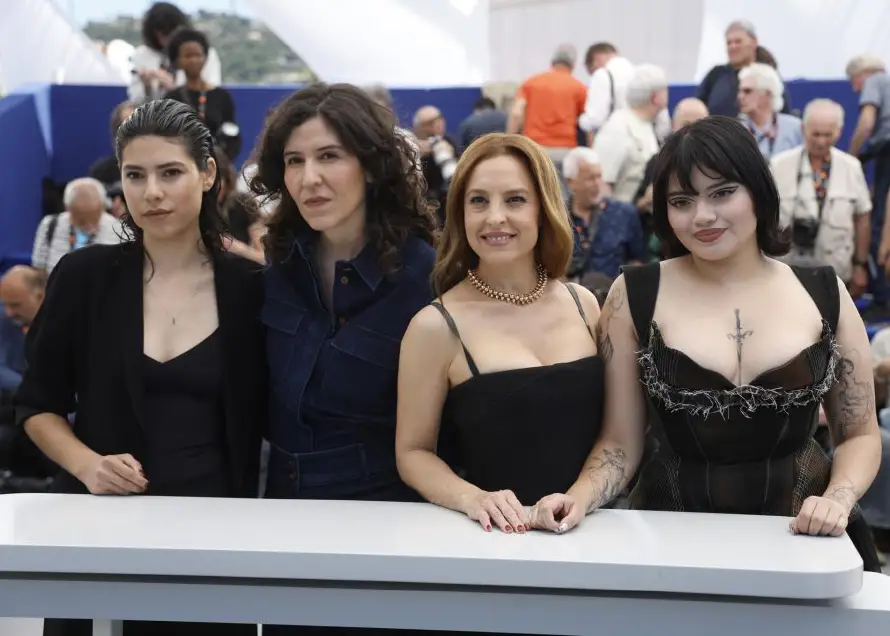 Actrices costarricenses ganan premio a mejor interpretación en "Una Cierta Mirada" en Cannes