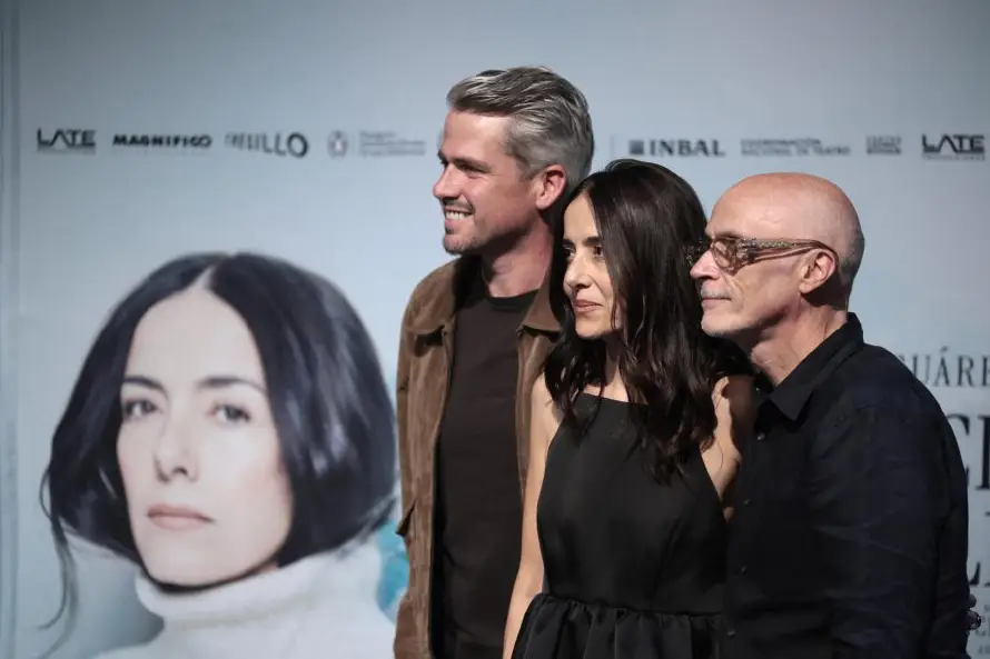 Cecilia Suárez regresa al teatro con la obra "El invencible verano de Liliana"
