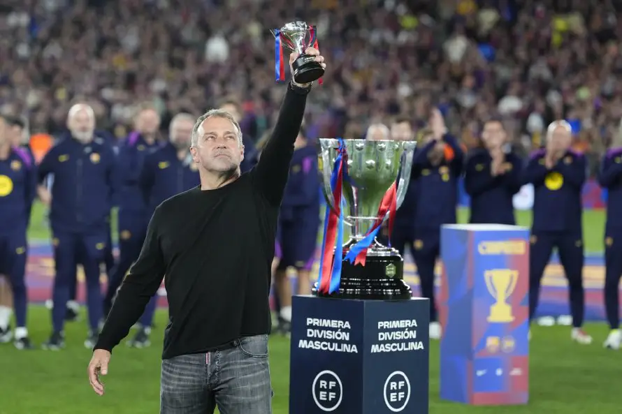 Flick quiere "ganar la Champions’ la próxima temporada" y "alcanzar los 100 puntos" ésta