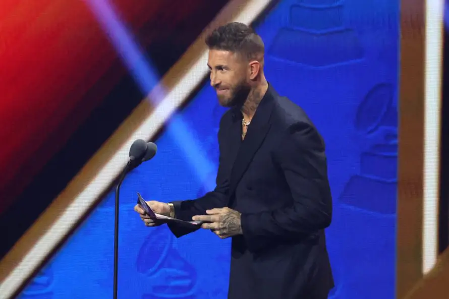 Sergio Ramos acuerda compra del Sevilla pendiente de aprobación