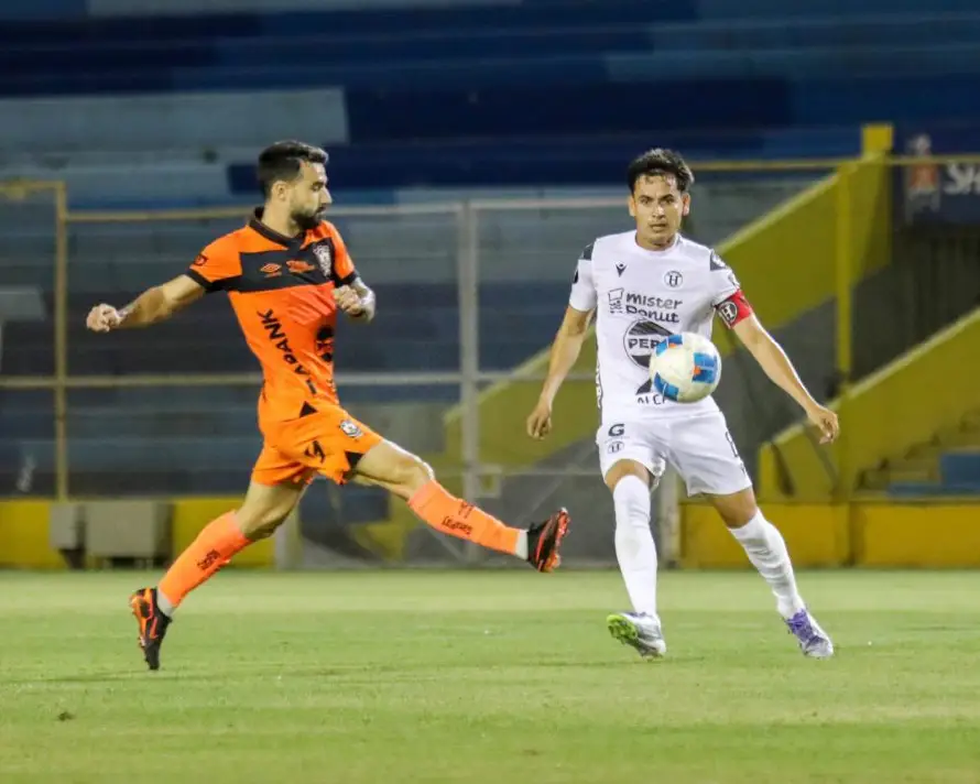 Yamil Bukele afirma que el empresario Fito Salume “depositará” la propiedad de Águila y Hércules a la Fesfut