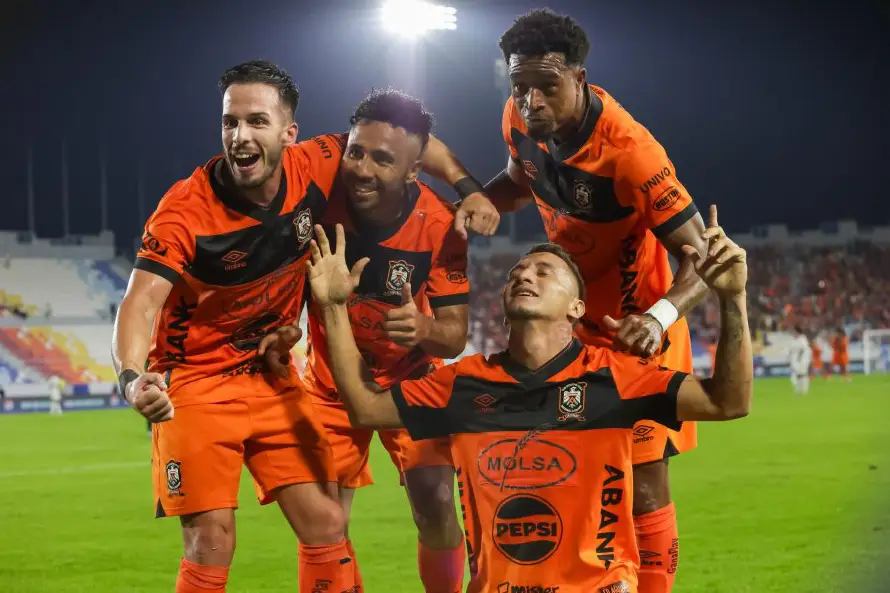 Águila derrota nuevamente a Alianza y clasifica a semifinales con global de 4-1