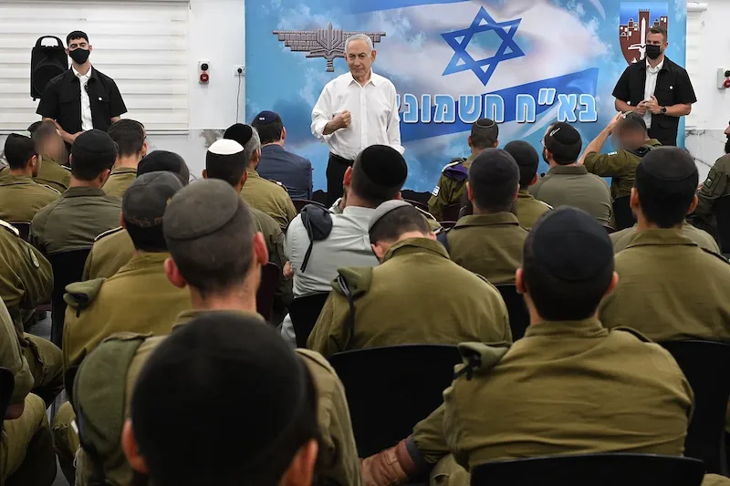 Netanyahu ordena al ejército israelí controlar el 70 % de Gaza