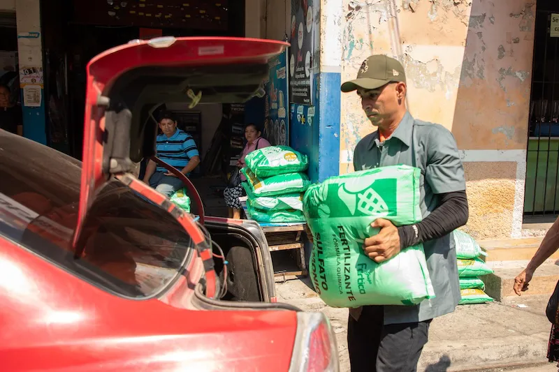 MAG inicia canje de bono agrícola en Chalatenango, La Libertad y San Salvador