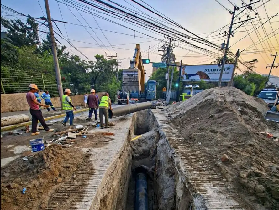 ANDA mantiene intervención en calle de Ilopango por instalación de válvulas para planta potabilizadora