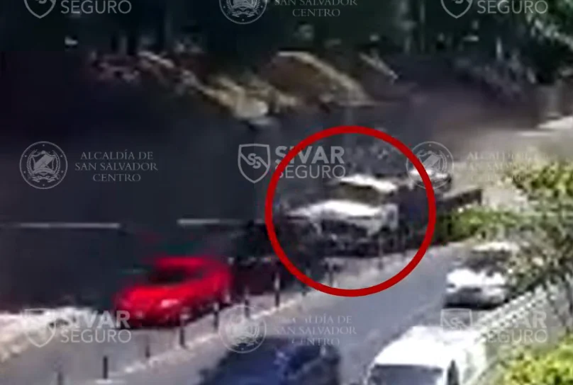 Camión colisiona en el bulevar de Los Próceres y deja un lesionado