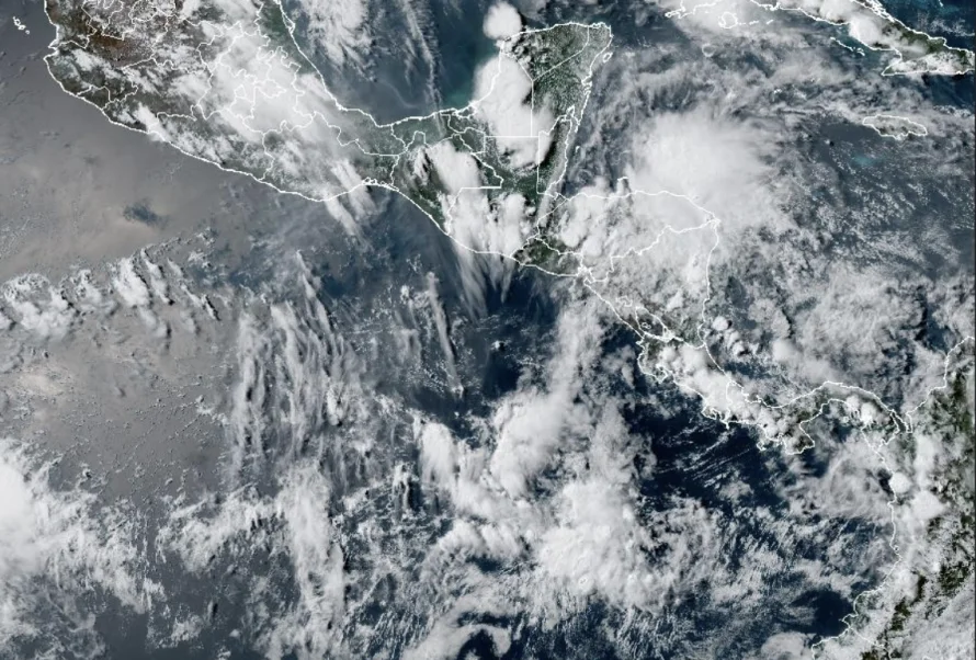 Prevén incremento de lluvias a partir de este jueves por onda tropical